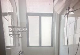 將軍大道金茂大廈附近55平米1室1廳1衛(wèi)出租